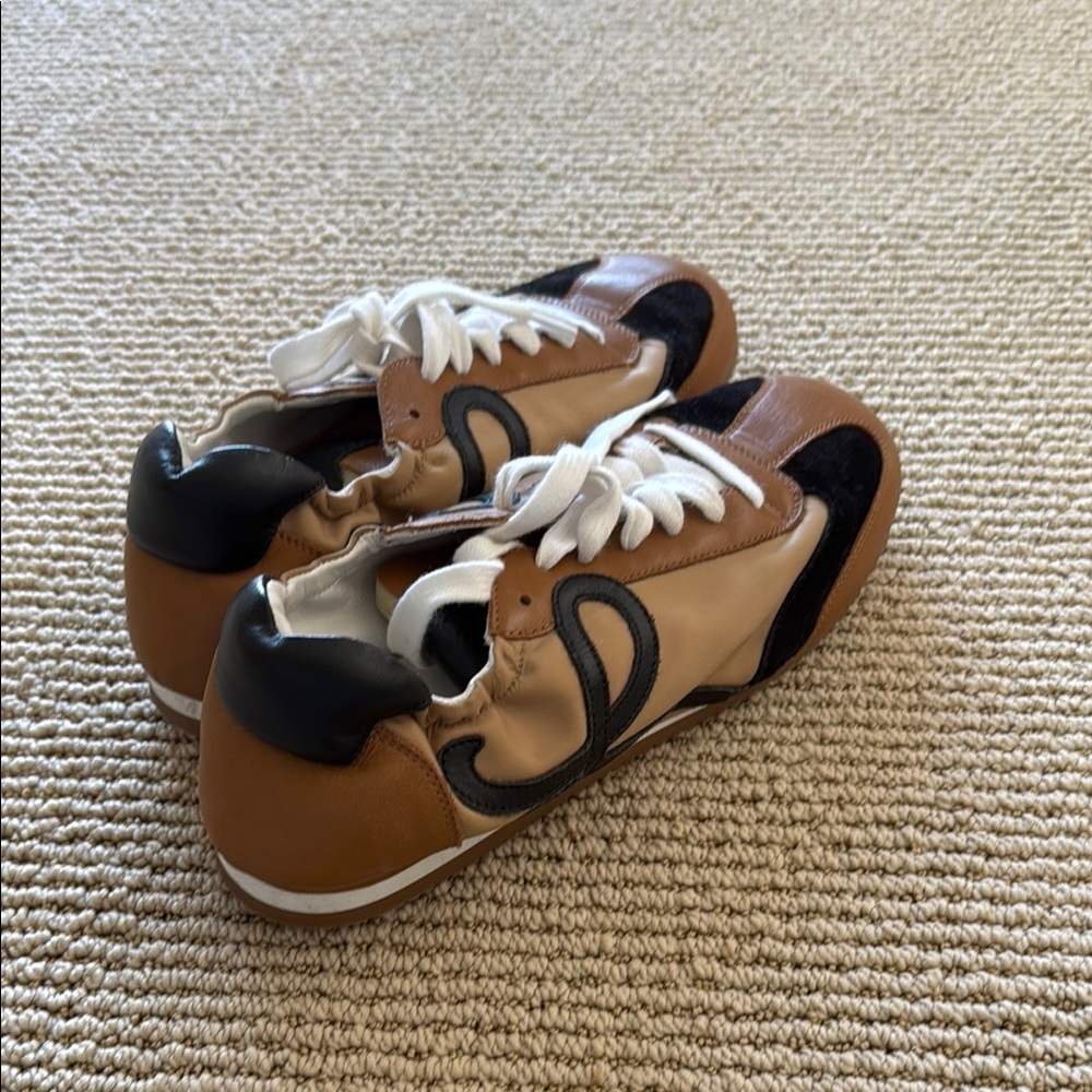 Women’s Loewe Tan and Black Sneakers! Like new
